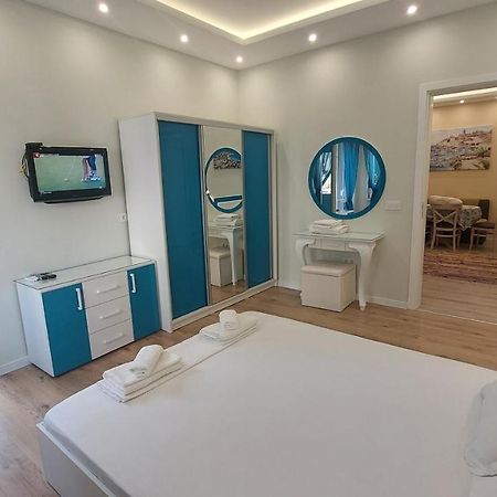 Апартамент Pink & Blue - 2Bdr With Balcony - Wi-Fi Varna ภายนอก รูปภาพ