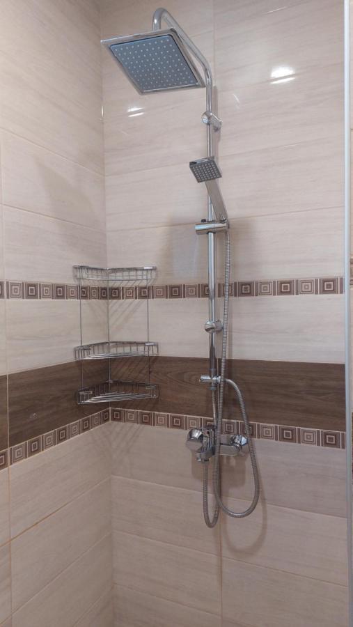 Апартамент Pink & Blue - 2Bdr With Balcony - Wi-Fi Varna ภายนอก รูปภาพ