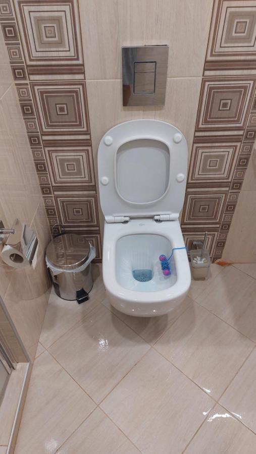 Апартамент Pink & Blue - 2Bdr With Balcony - Wi-Fi Varna ภายนอก รูปภาพ