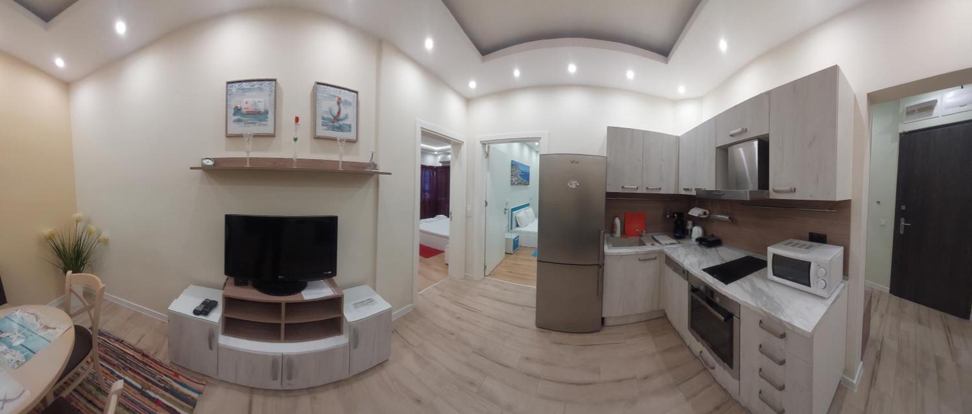 Апартамент Pink & Blue - 2Bdr With Balcony - Wi-Fi Varna ภายนอก รูปภาพ
