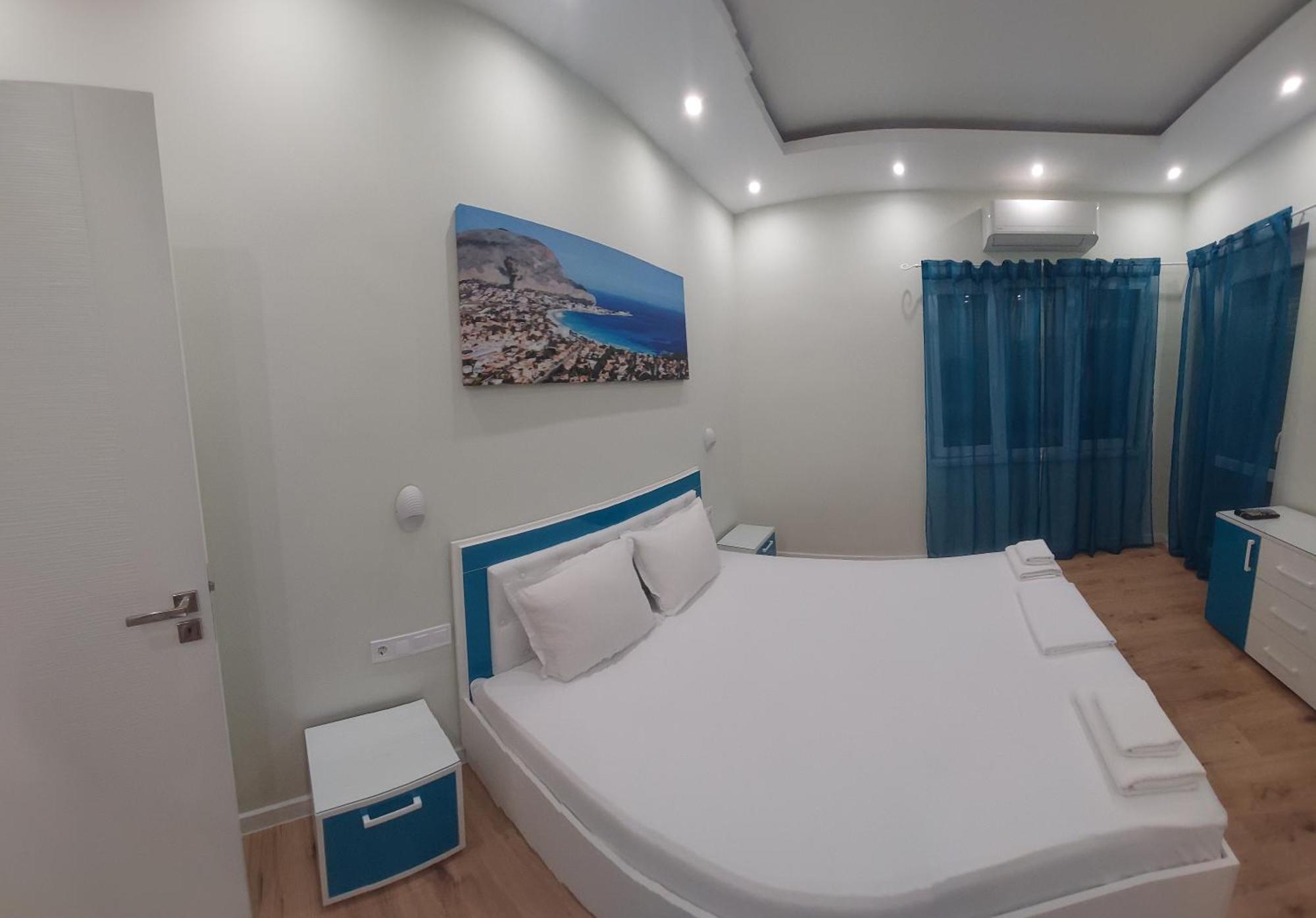 Апартамент Pink & Blue - 2Bdr With Balcony - Wi-Fi Varna ภายนอก รูปภาพ