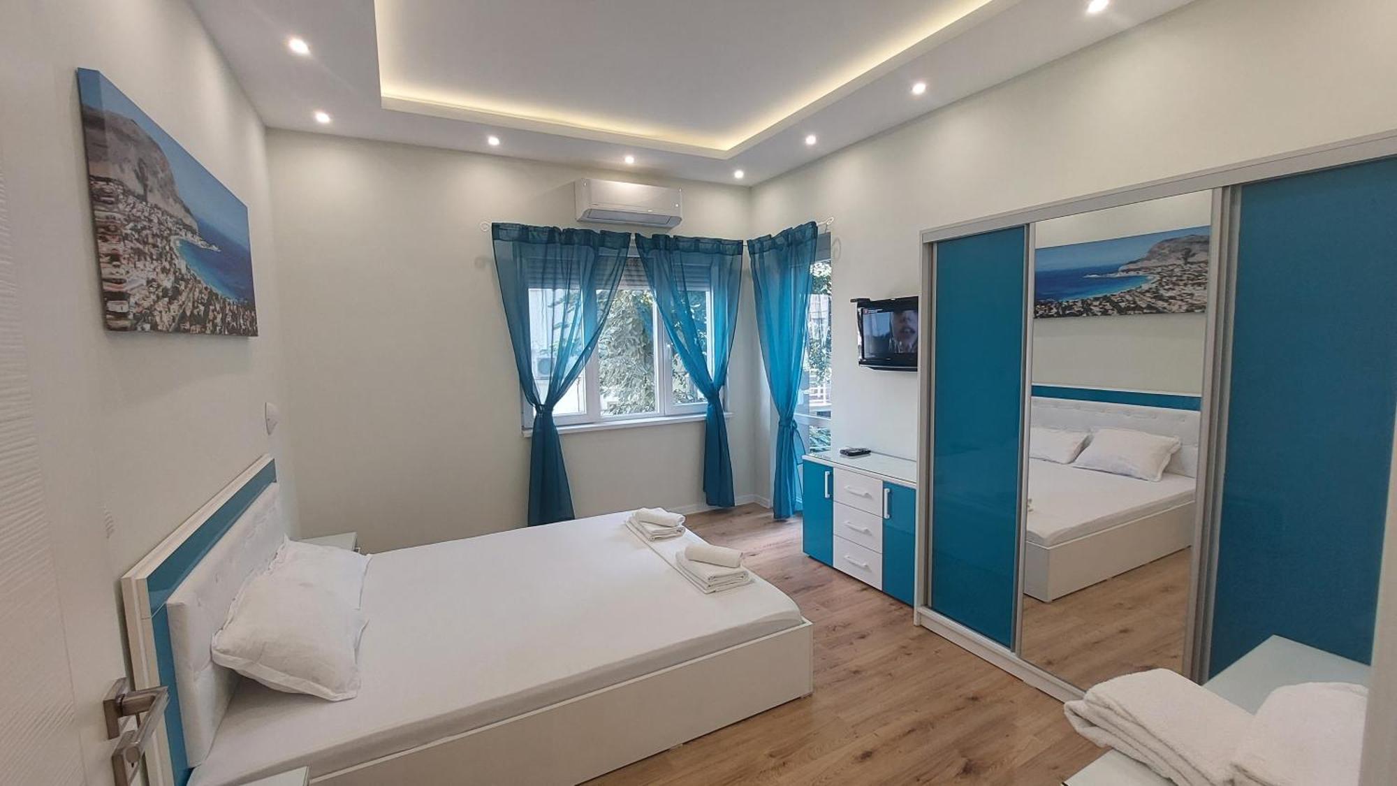 Апартамент Pink & Blue - 2Bdr With Balcony - Wi-Fi Varna ภายนอก รูปภาพ